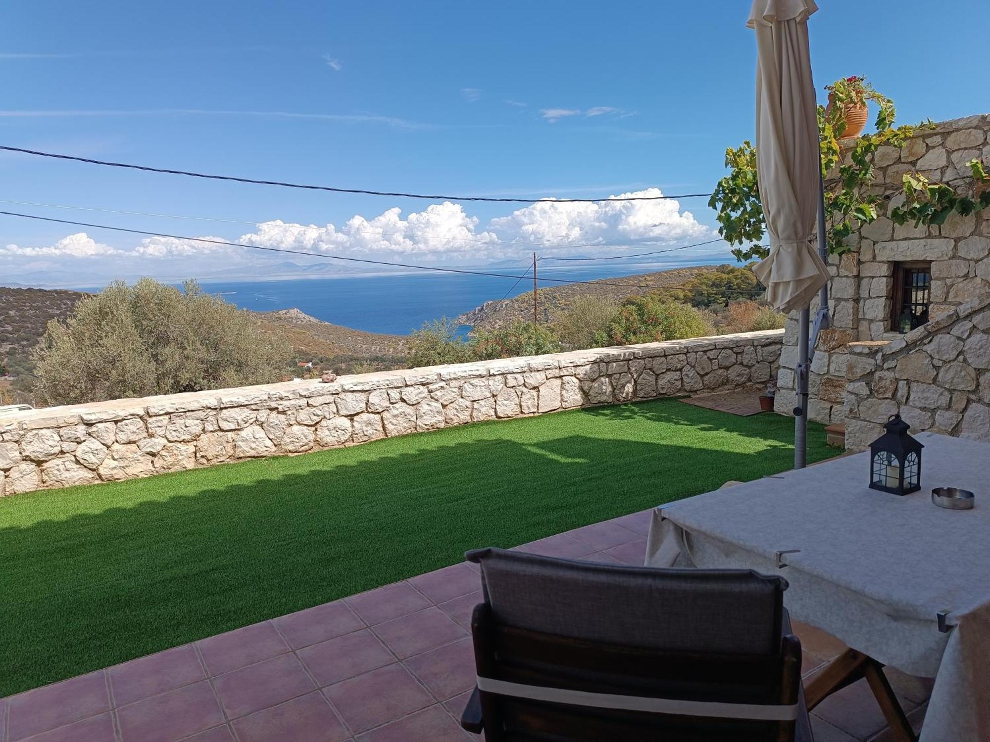 Poseidon Apartment Poros Town